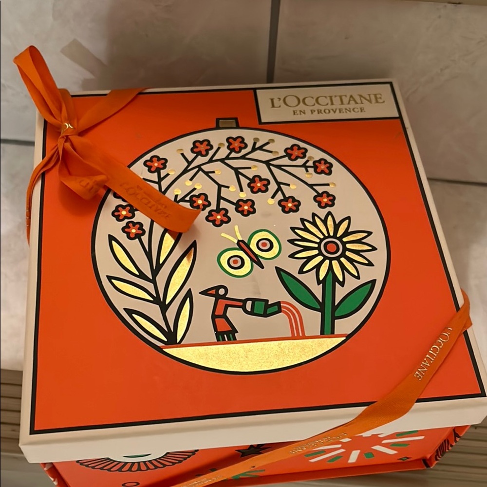 L'Occitane Gift Box - Orange Floral Design